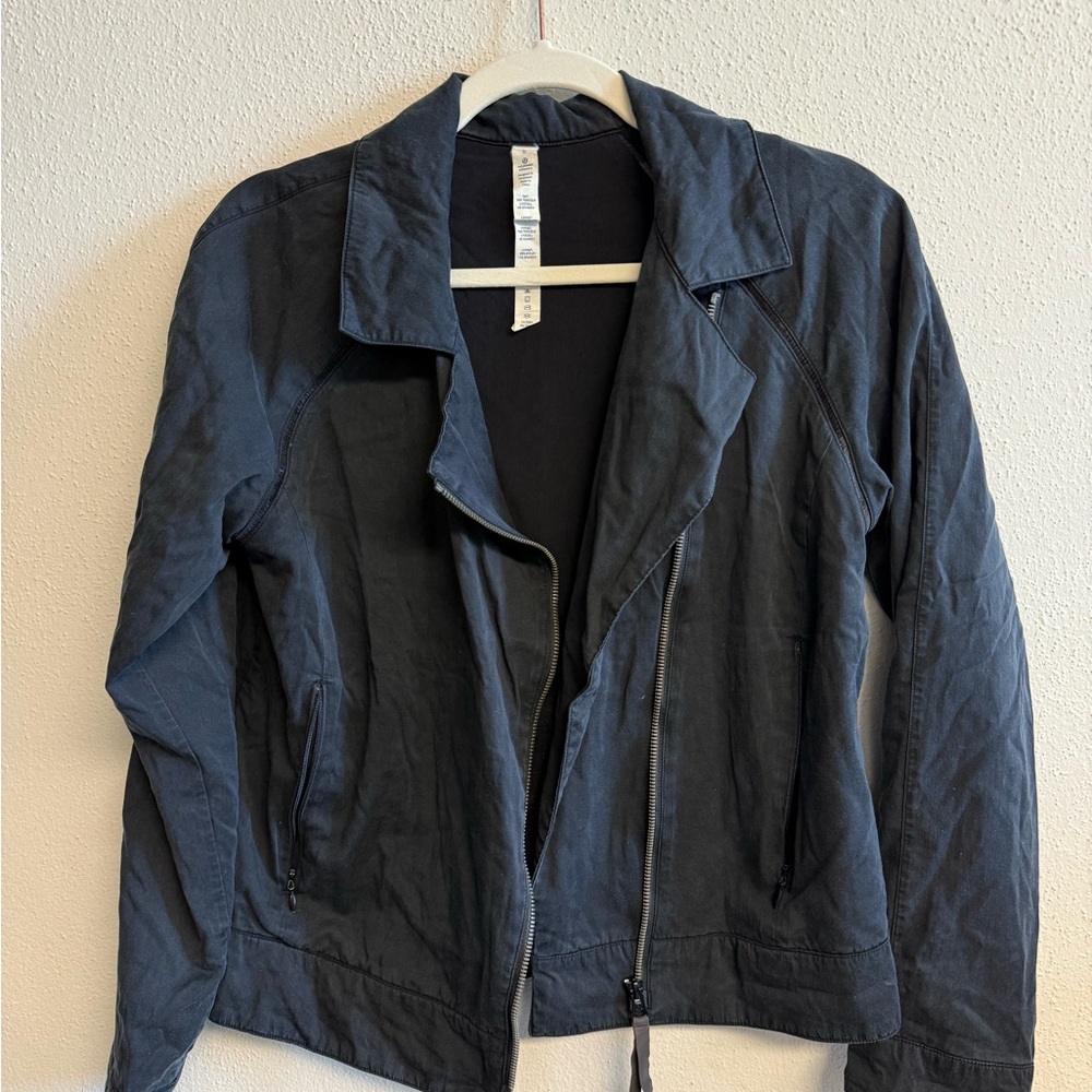 lululemon zip up jacket